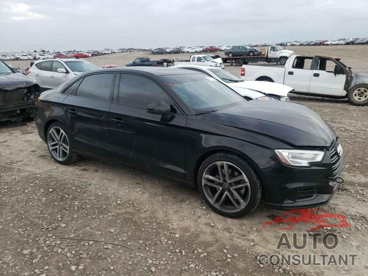 AUDI A3 2019 - WAUAUGFF7KA104296