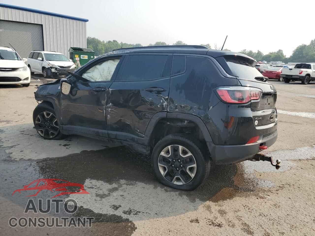 JEEP COMPASS 2018 - 3C4NJDDB2JT129948