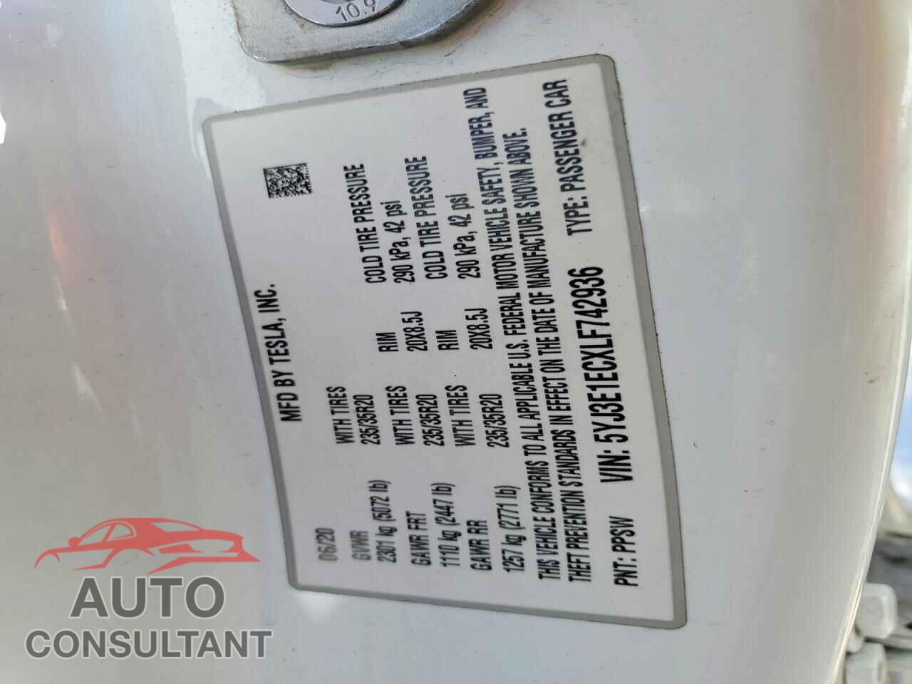 TESLA MODEL 3 2020 - 5YJ3E1ECXLF742936