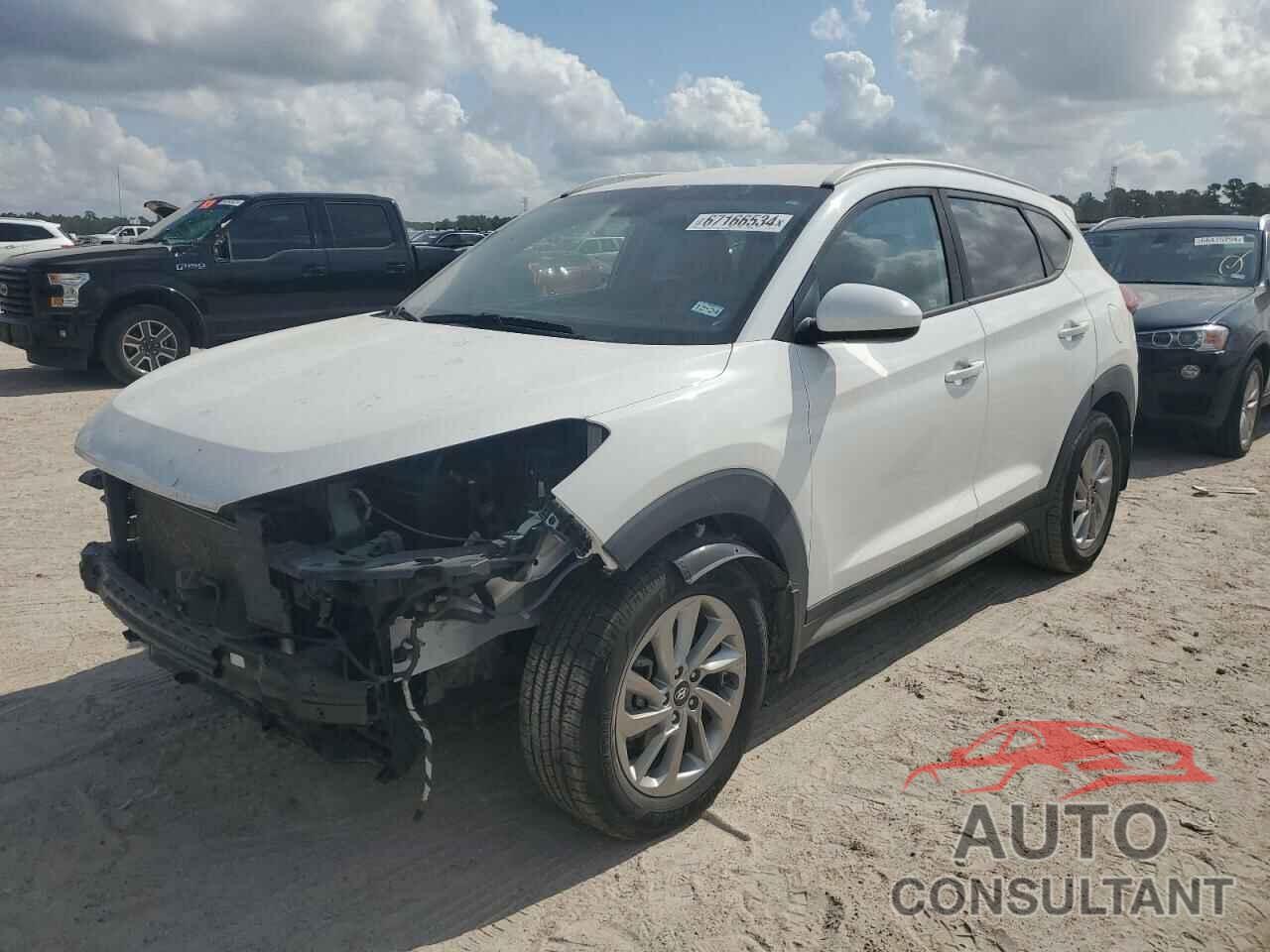 HYUNDAI TUCSON 2018 - KM8J33A44JU814396