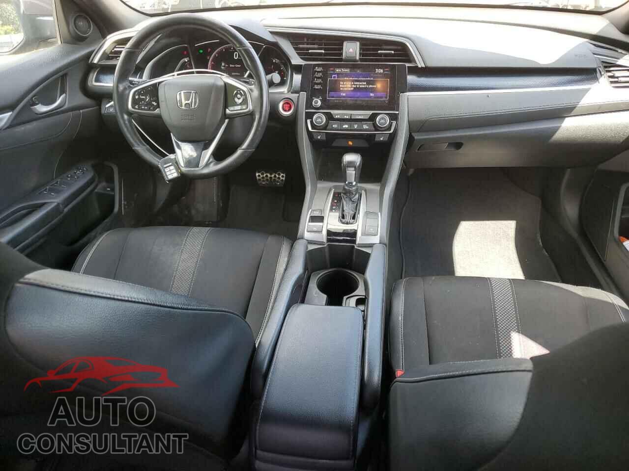 HONDA CIVIC 2019 - 2HGFC2F85KH015152
