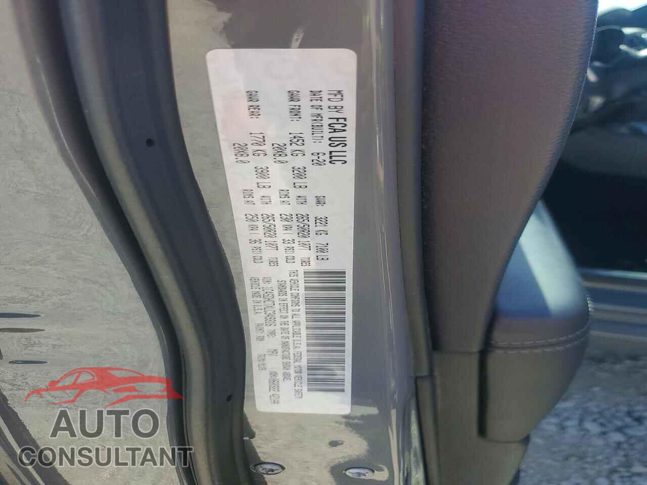 DODGE DURANGO 2020 - 1C4SDHCTXLC349316