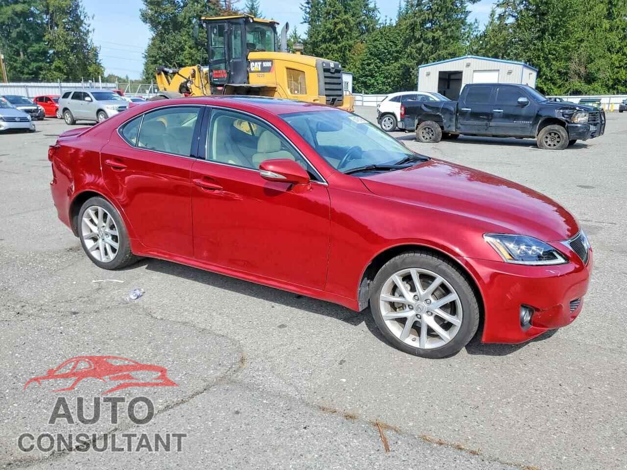 LEXUS IS 2012 - JTHCF5C20C5055625