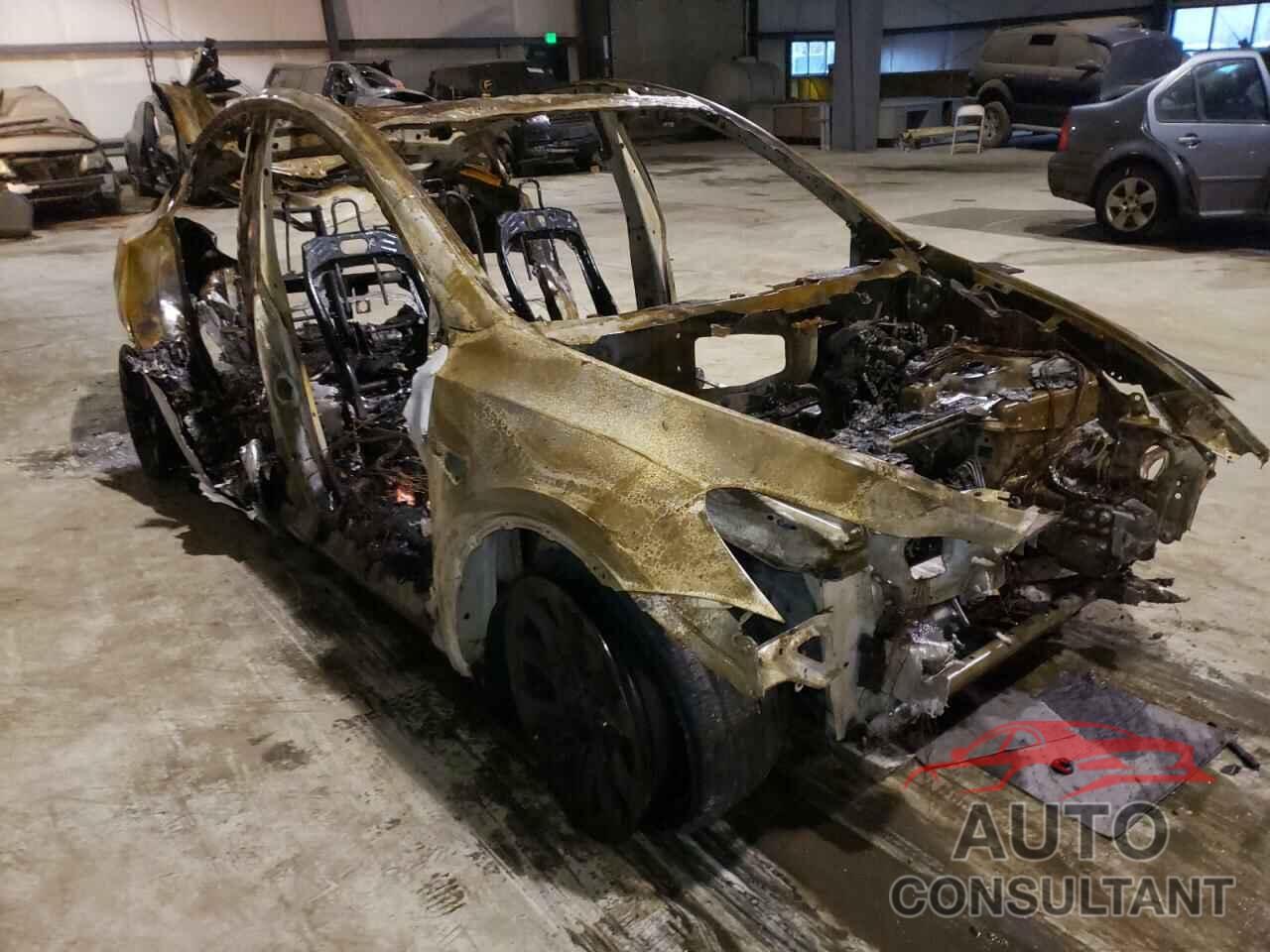 TESLA MODEL Y 2020 - 5YJYGDEEXLF041235