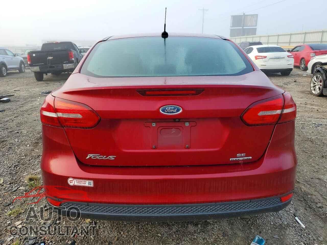 FORD FOCUS 2016 - 1FADP3F26GL351663
