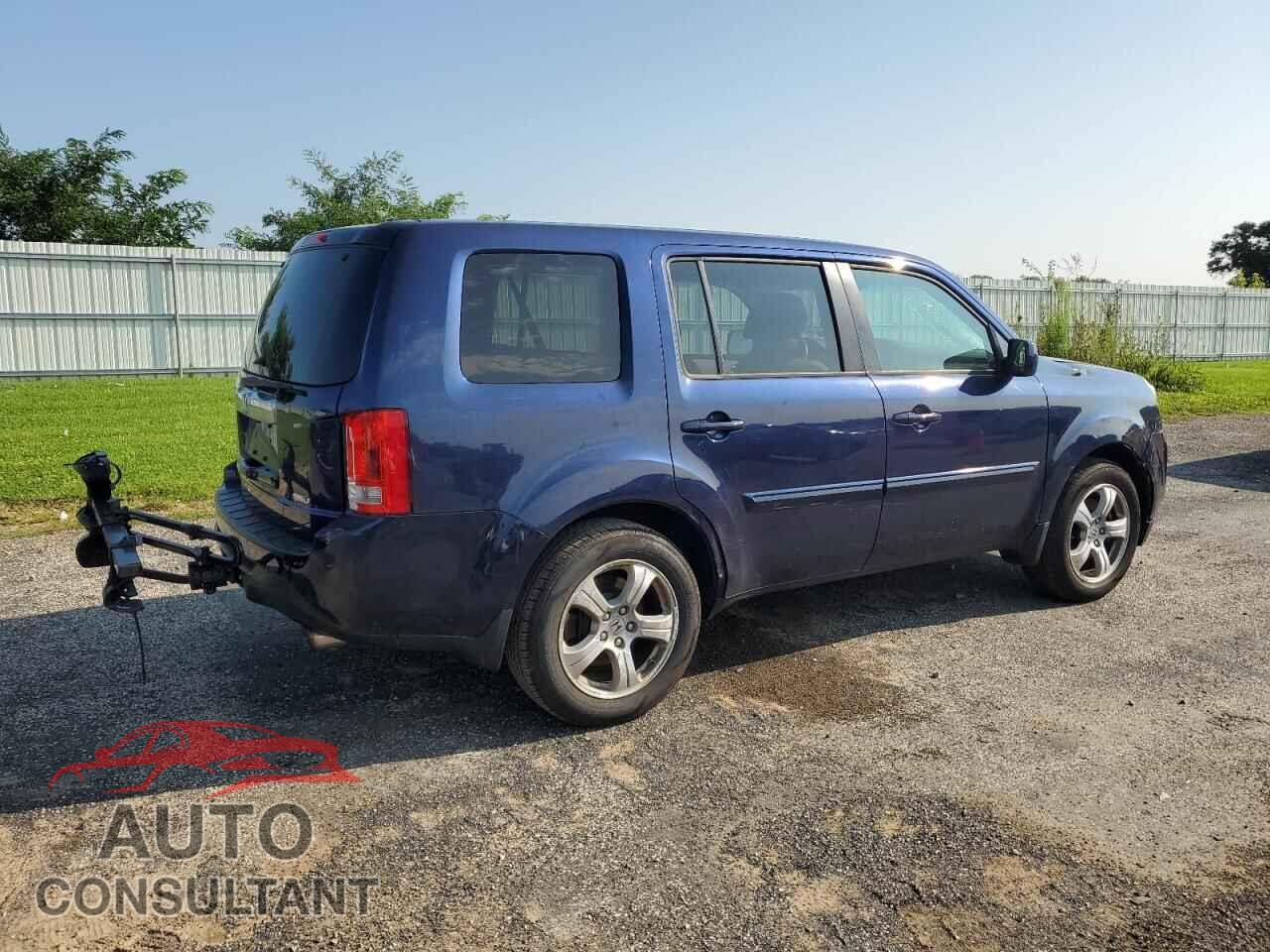 HONDA PILOT 2013 - 5FNYF4H41DB032186
