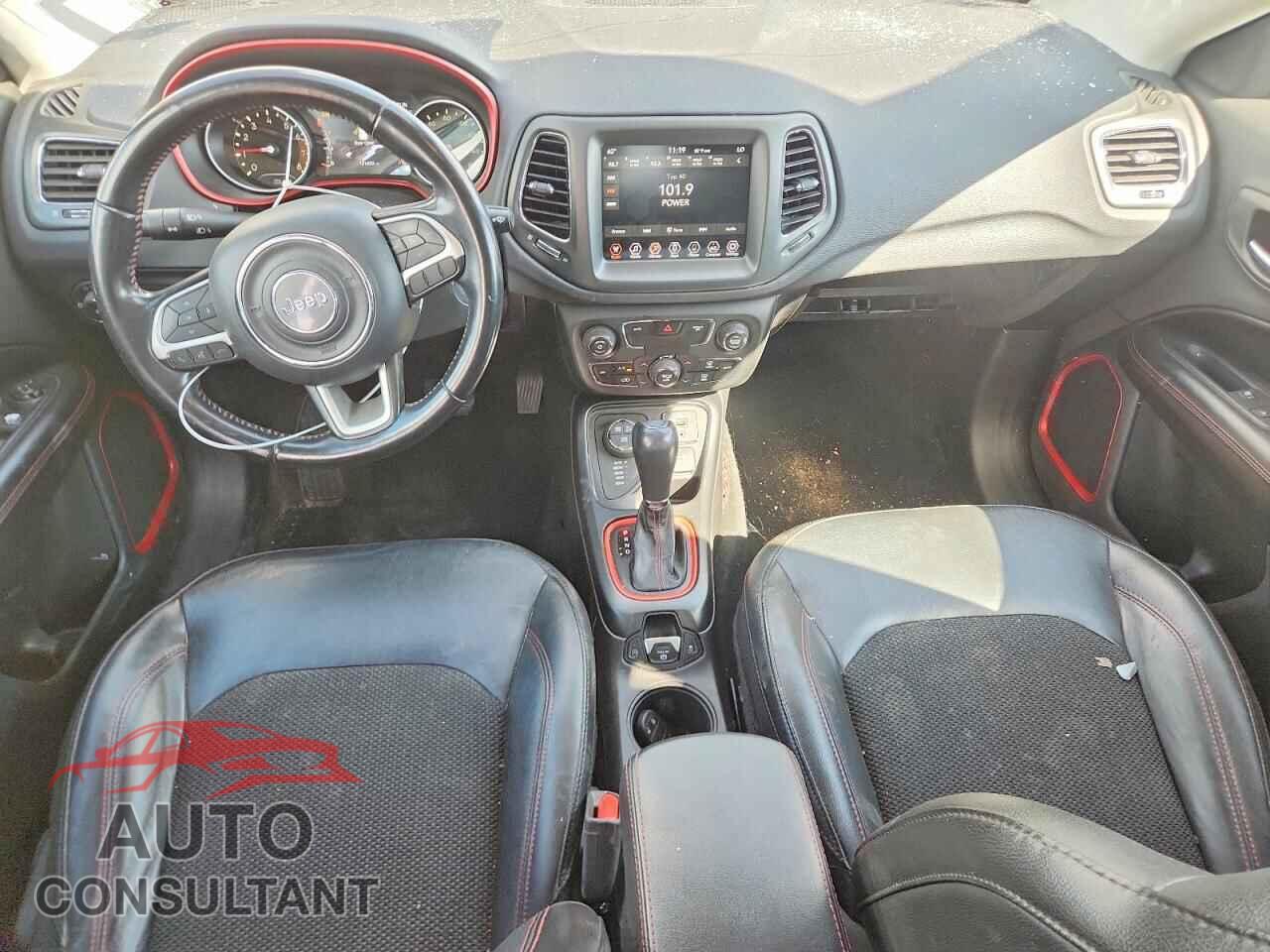 JEEP COMPASS 2020 - 3C4NJDDB1LT196298