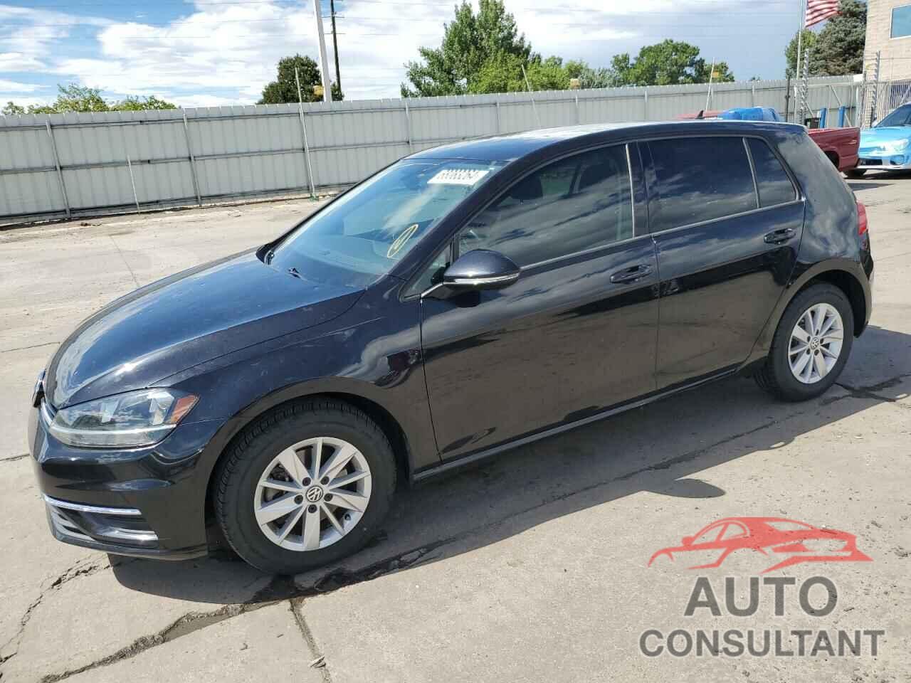 VOLKSWAGEN GOLF 2018 - 3VWG17AU6JM282145