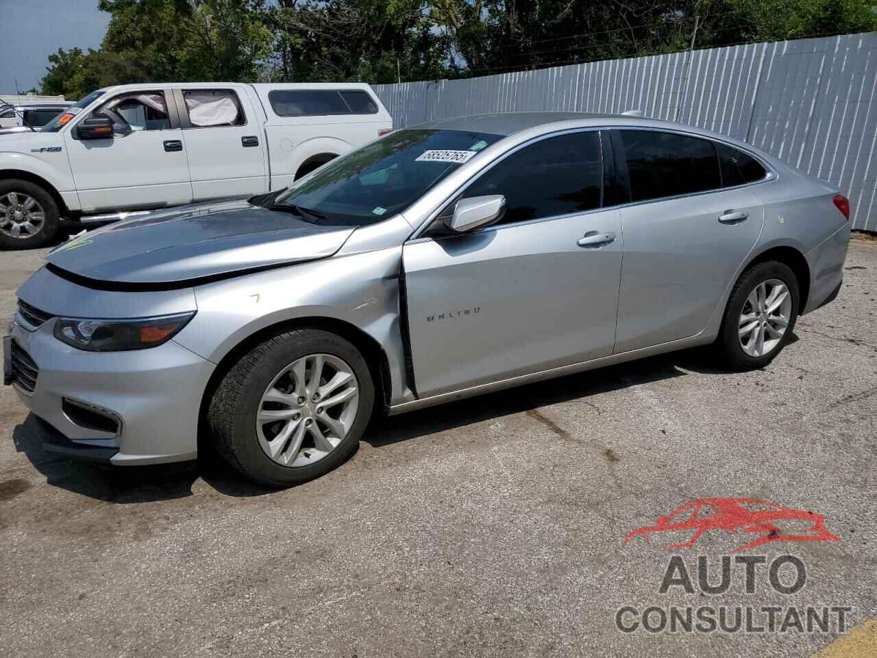 CHEVROLET MALIBU 2018 - 1G1ZD5ST7JF228357