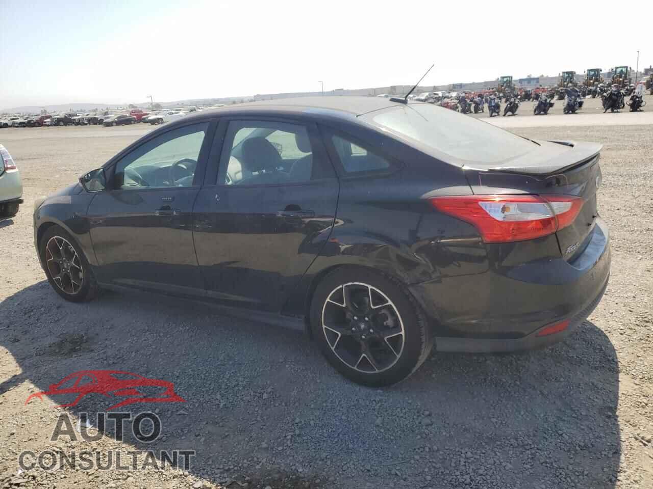 FORD FOCUS 2014 - 1FADP3F23EL216041