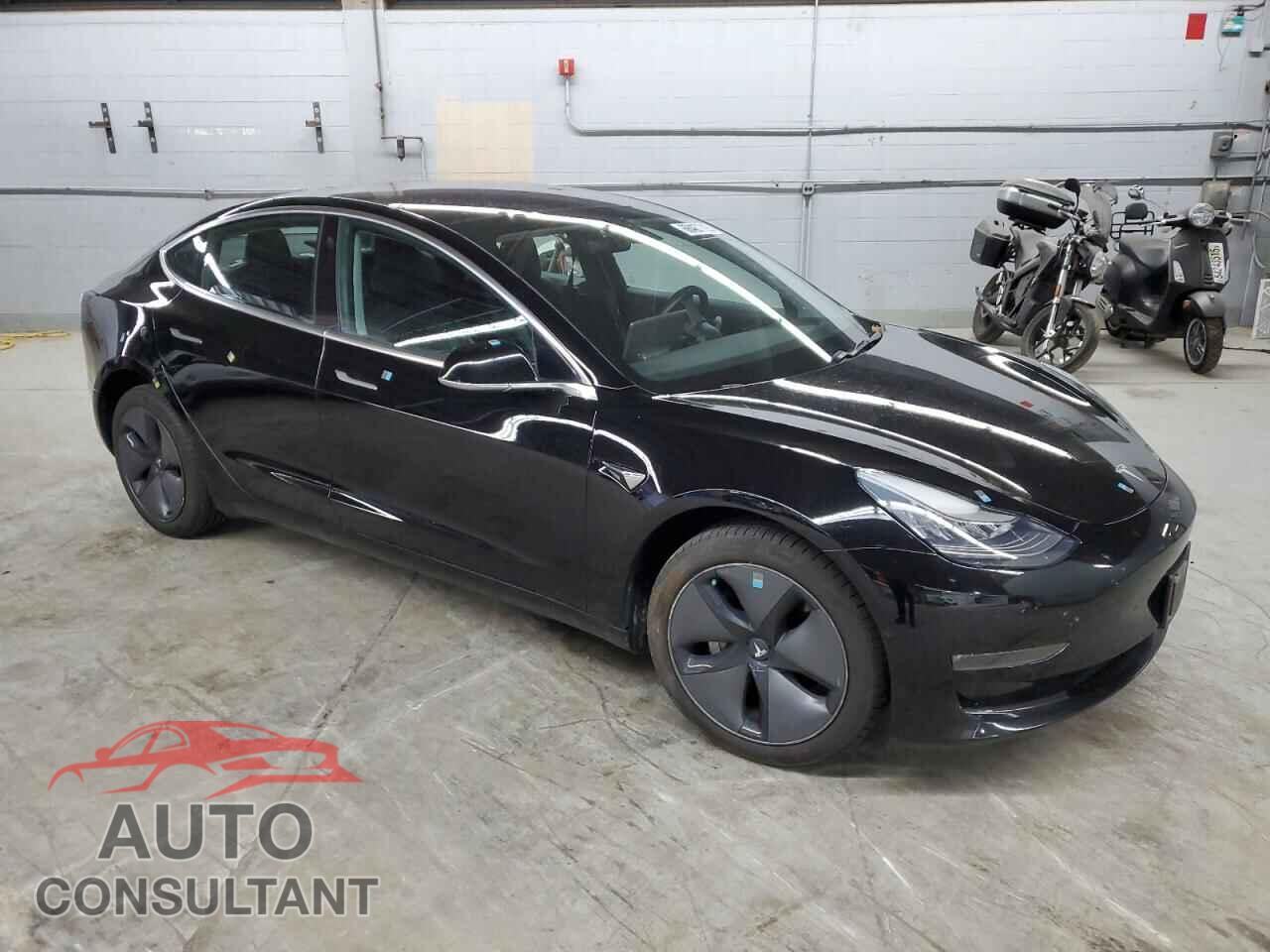 TESLA MODEL 3 2018 - 5YJ3E1EB5JF144239