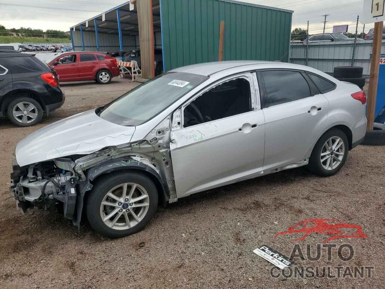 FORD FOCUS 2017 - 1FADP3F28HL210207