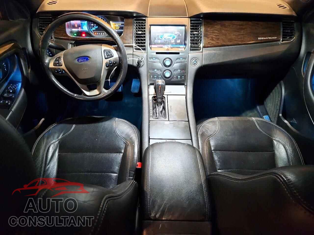 FORD TAURUS 2013 - 1FAHP2F80DG233872