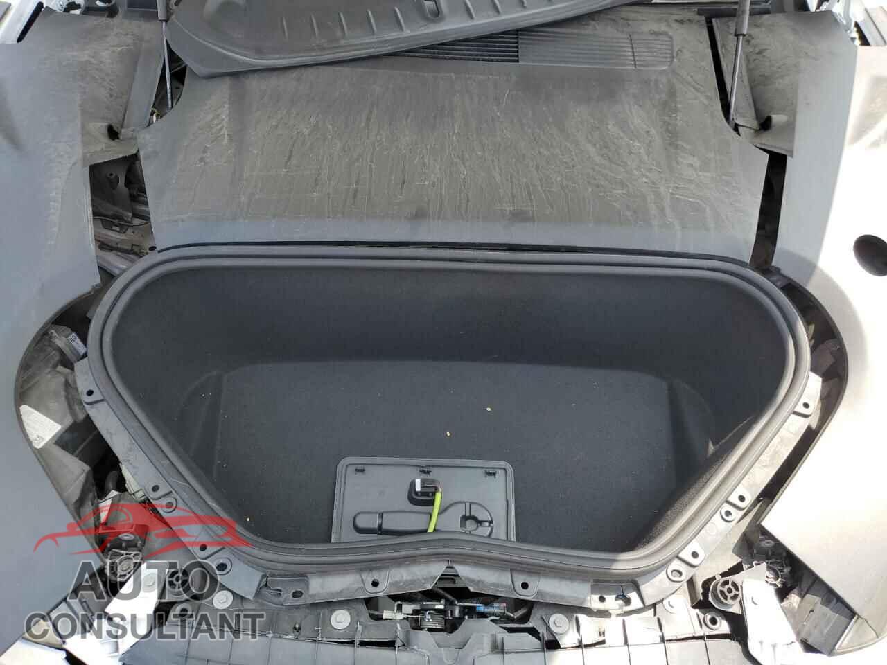 TESLA MODEL S 2022 - 5YJSA1E58NF475775