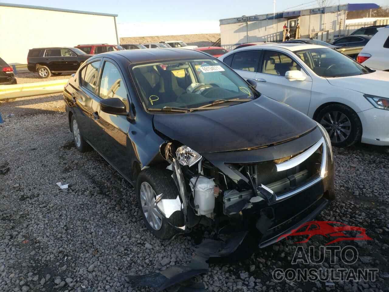 NISSAN VERSA 2017 - 3N1CN7AP8HL900522