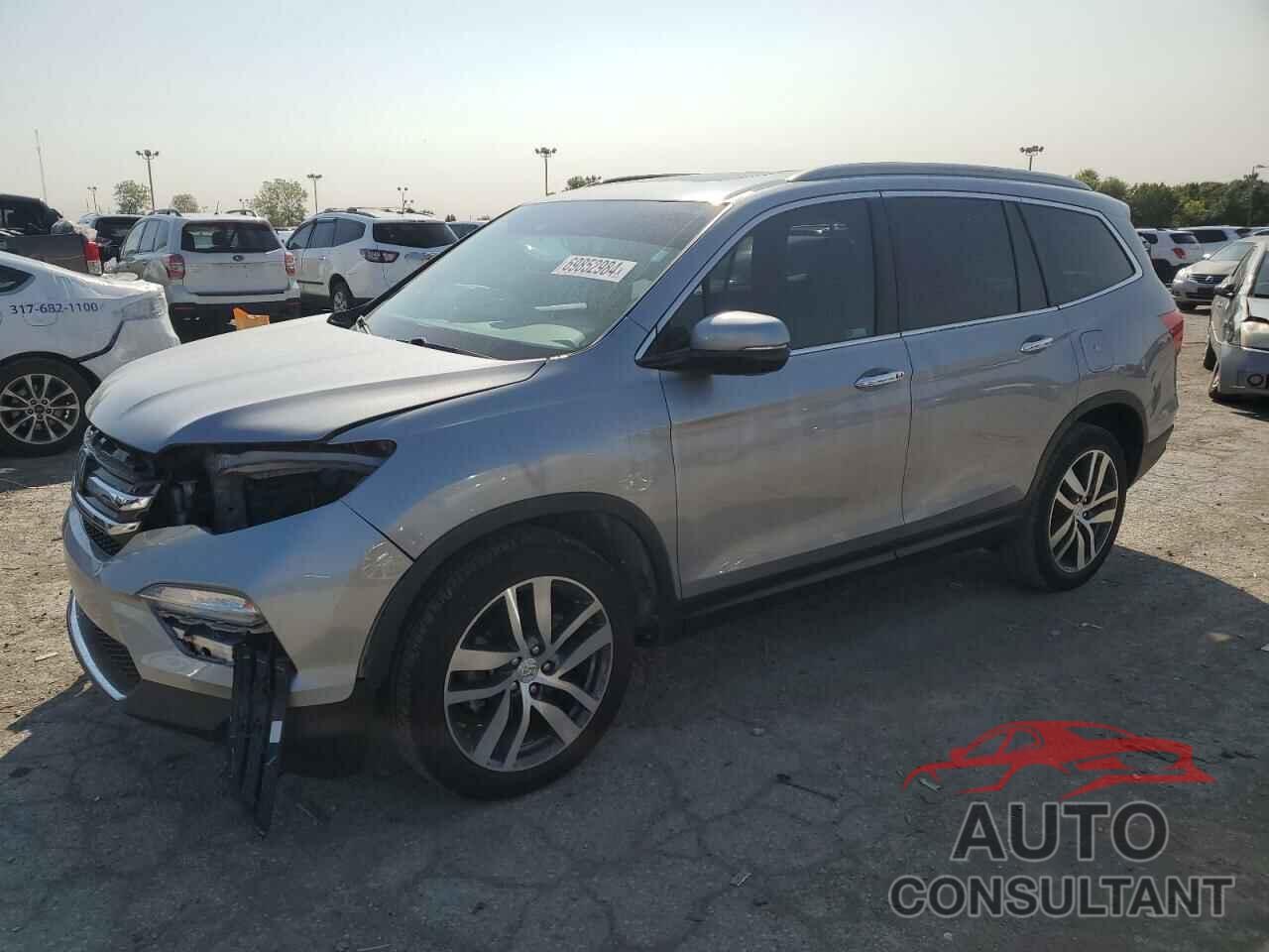 HONDA PILOT 2018 - 5FNYF6H99JB015901