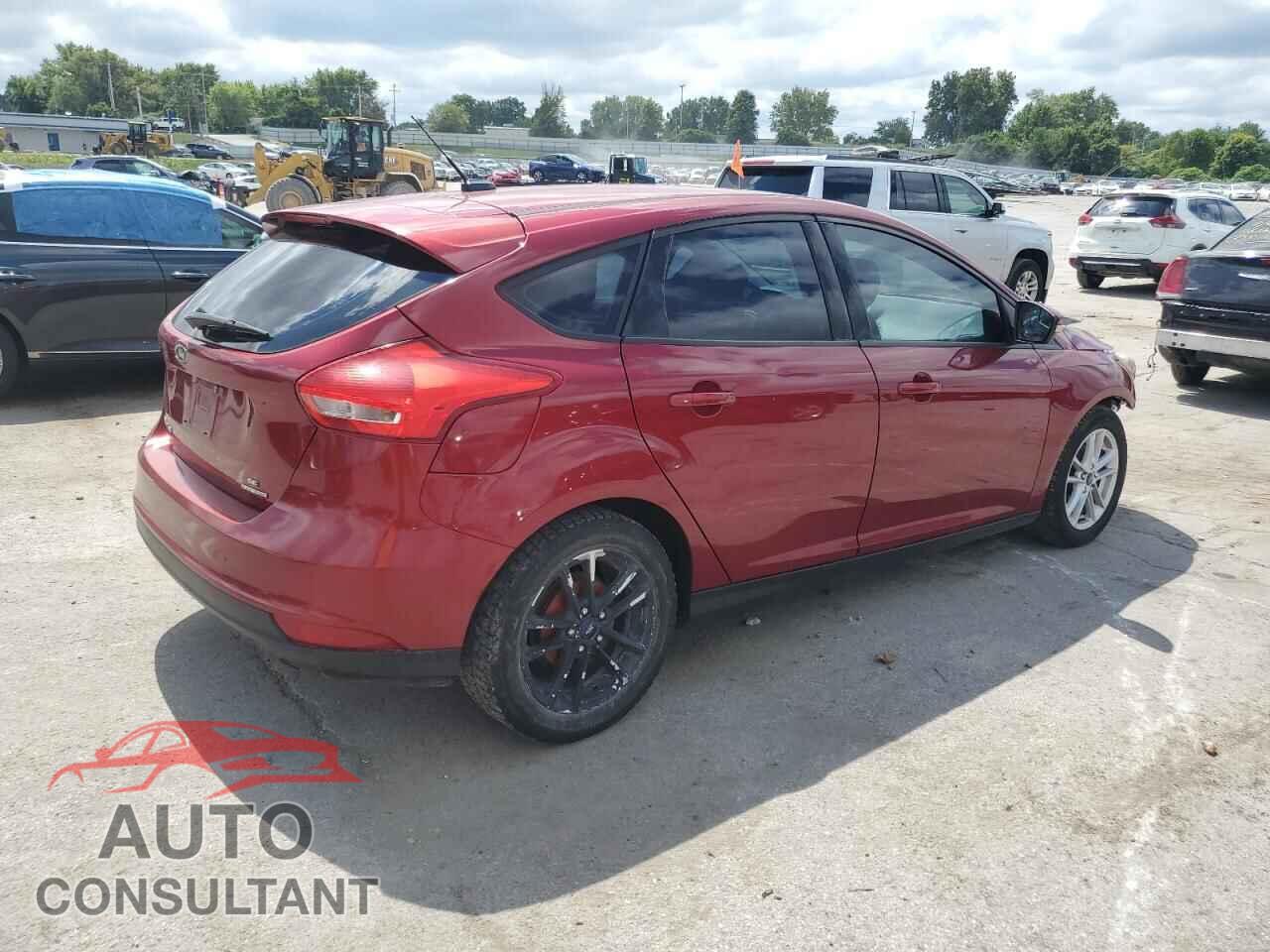 FORD FOCUS 2015 - 1FADP3K23FL202440