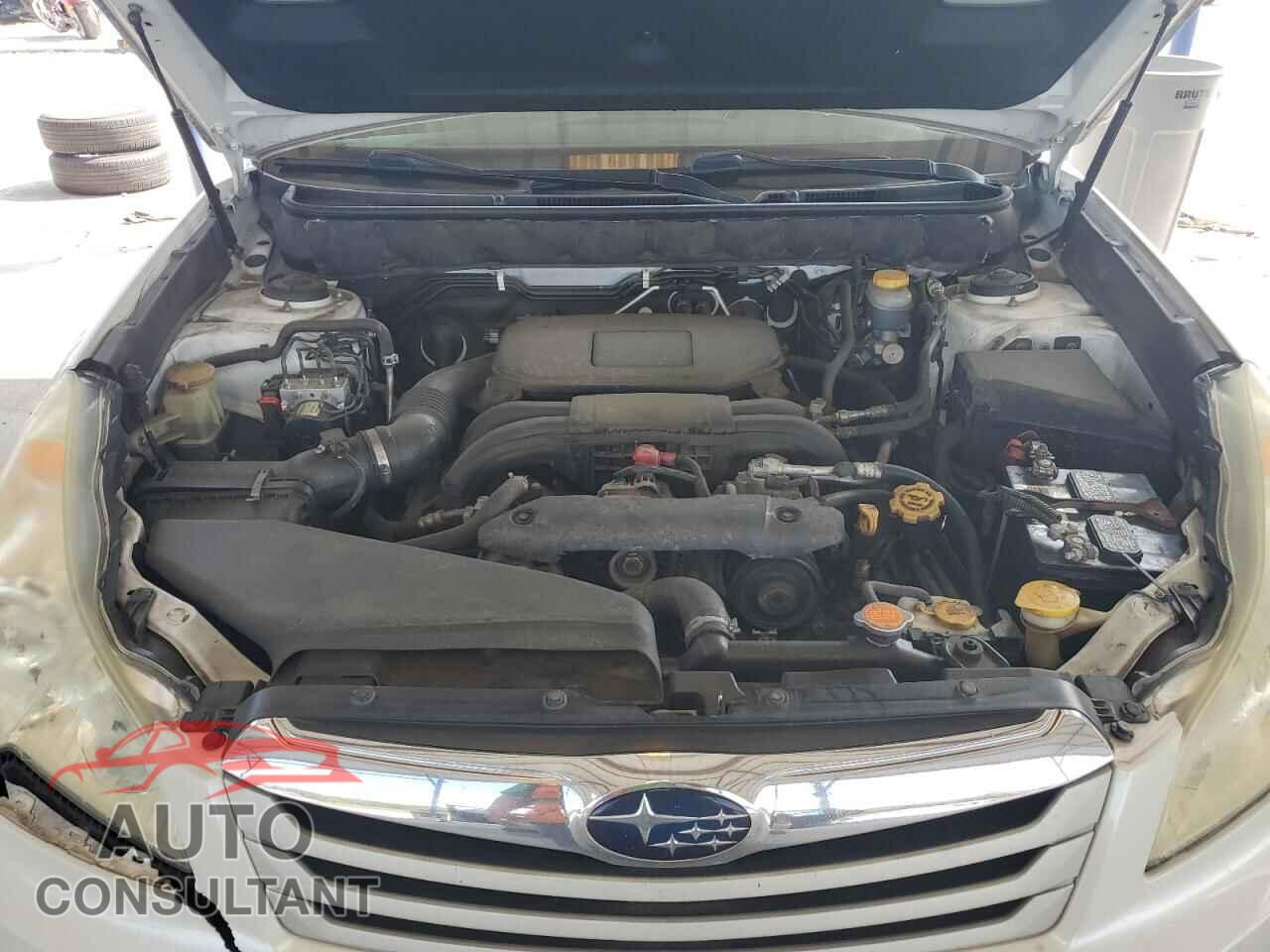 SUBARU OUTBACK 2011 - 4S4BRBKC1B3311872