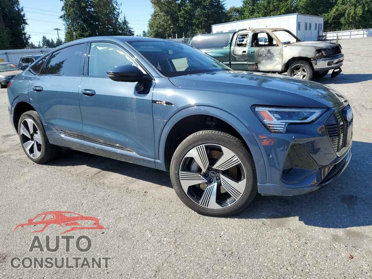 AUDI E-TRON 2021 - WA13AAGE8MB037626