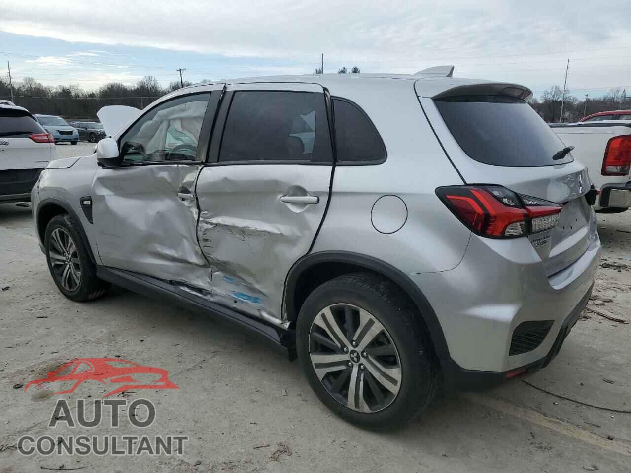 MITSUBISHI OUTLANDER 2020 - JA4AP3AU7LU007795