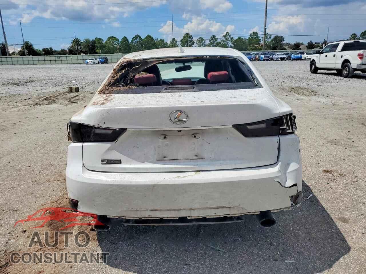 LEXUS IS 2014 - JTHBF1D28E5040070