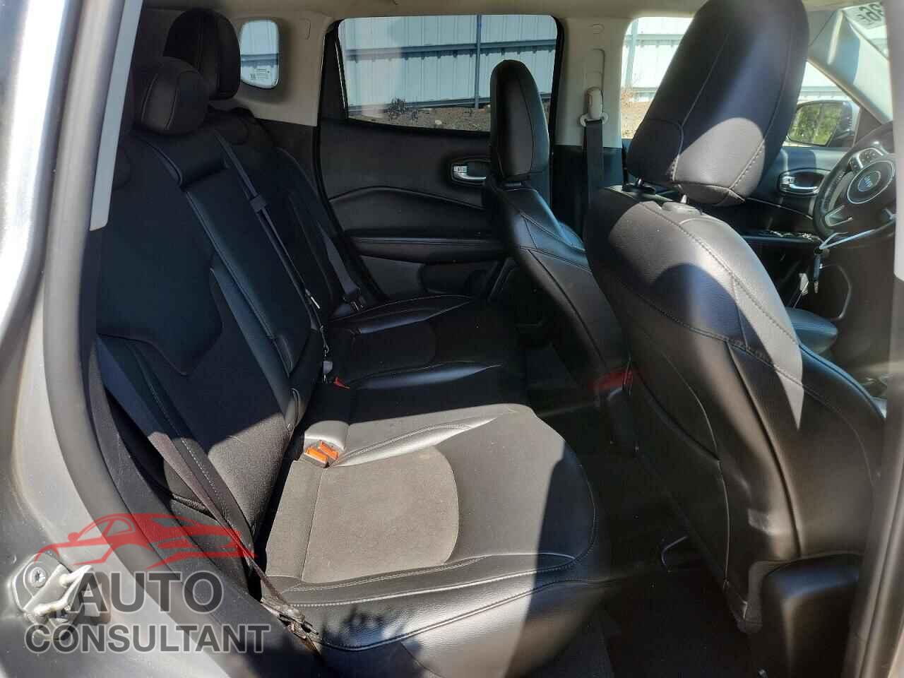 JEEP COMPASS 2021 - 3C4NJDBB7MT586567
