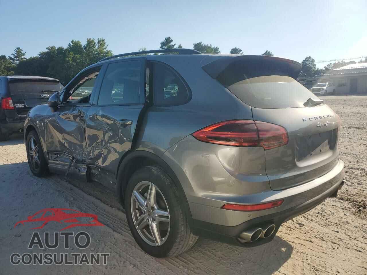 PORSCHE CAYENNE 2017 - WP1AB2A23HLA51446