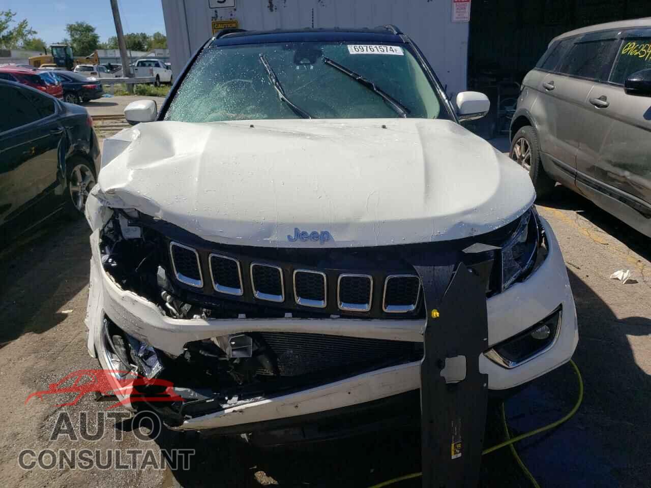 JEEP COMPASS 2021 - 3C4NJDCB0MT525754