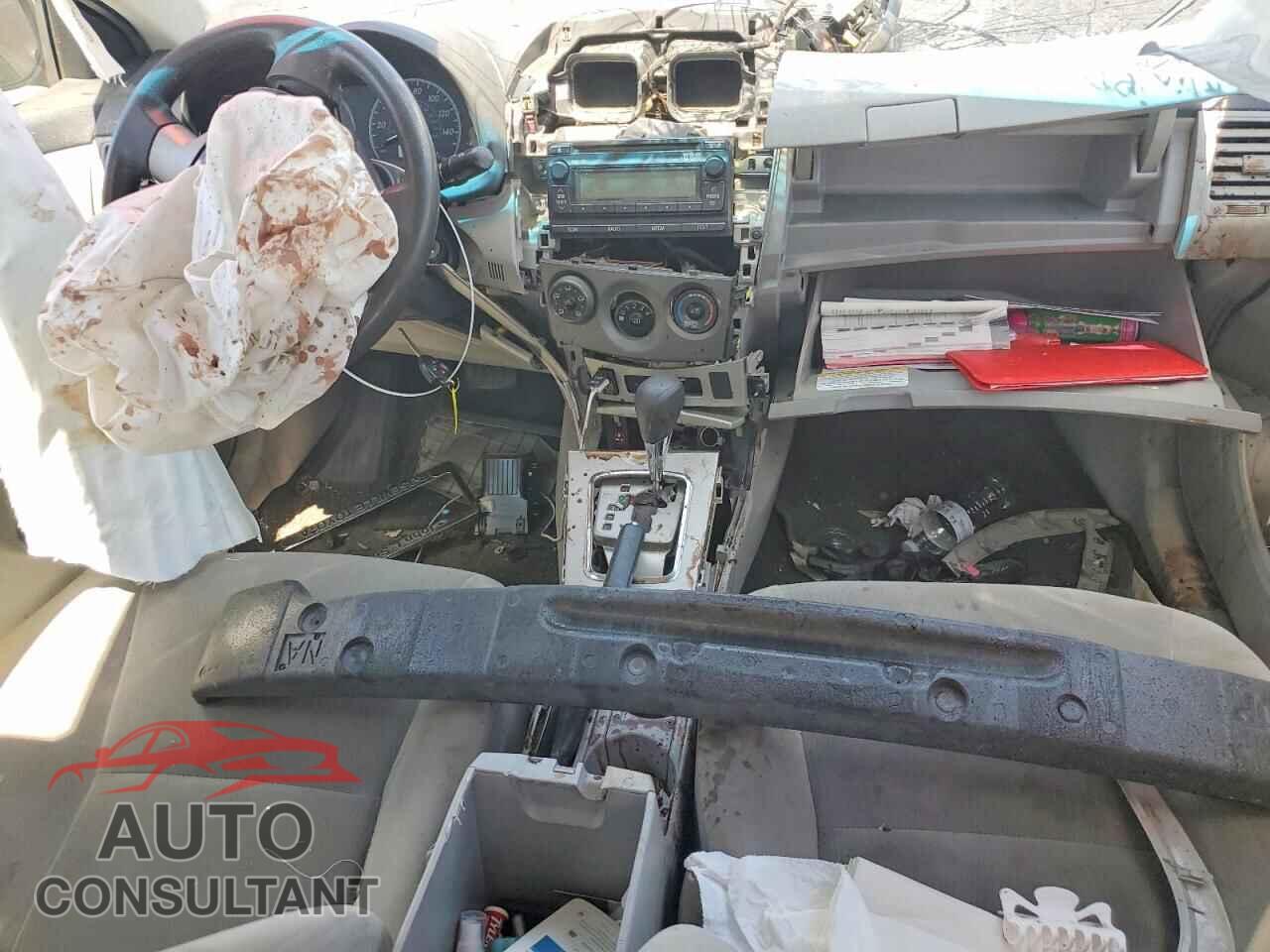TOYOTA COROLLA 2012 - 2T1BU4EEXCC867621
