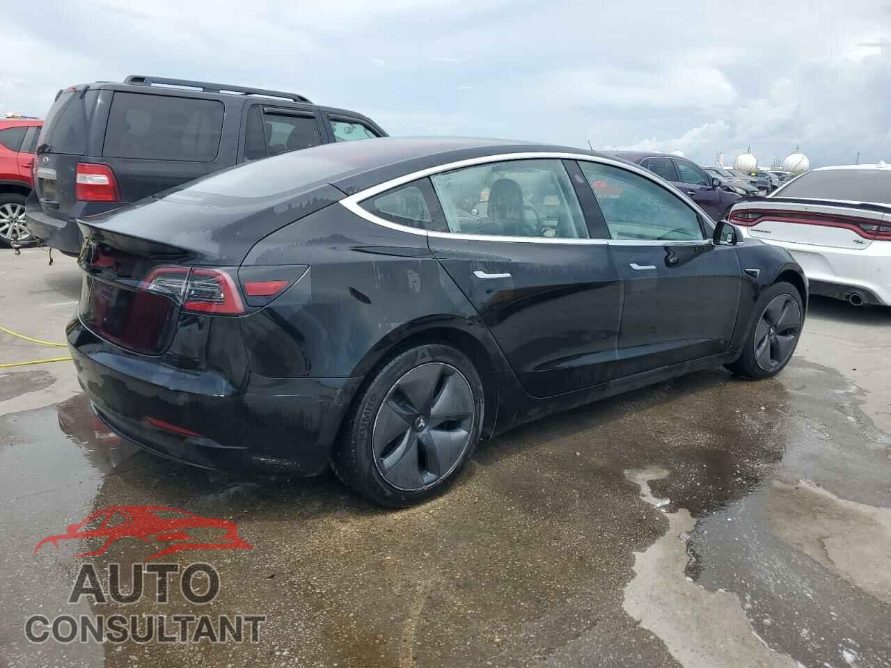 TESLA MODEL 3 2018 - 5YJ3E1EA6JF028023
