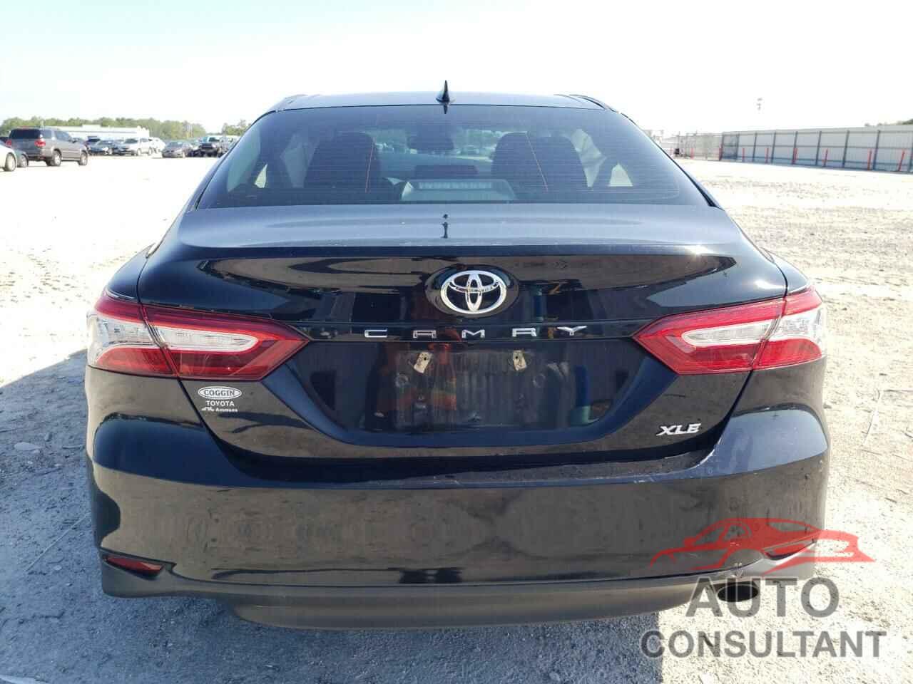 TOYOTA CAMRY 2020 - 4T1F11AK4LU899418
