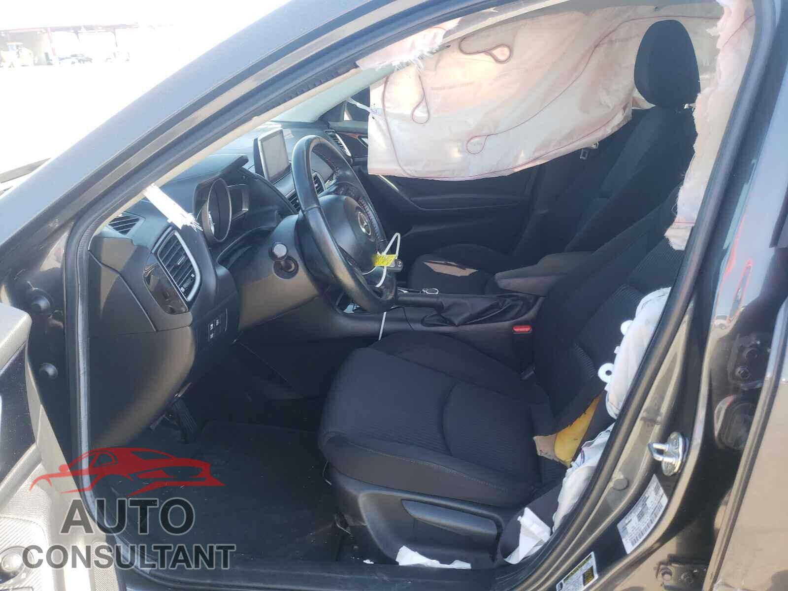 MAZDA 3 2016 - 3MZBM1W75GM303500