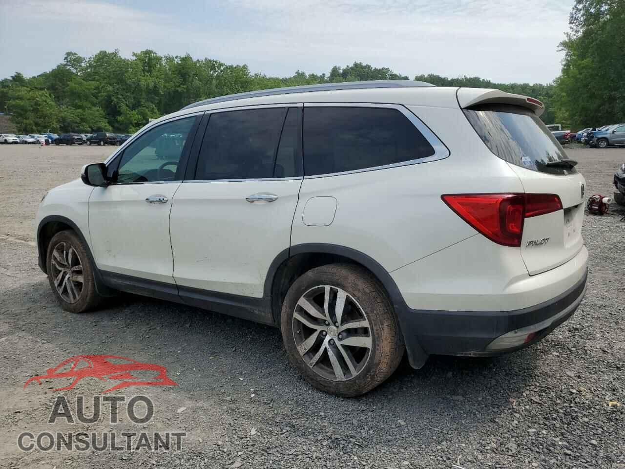HONDA PILOT 2017 - 5FNYF6H08HB050067