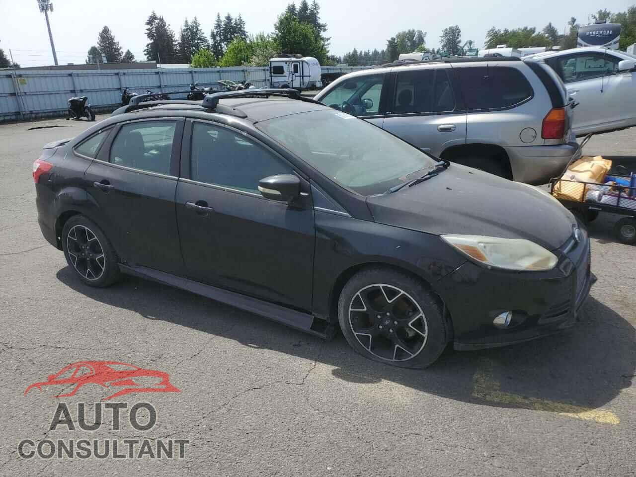 FORD FOCUS 2013 - 1FADP3F23DL373924