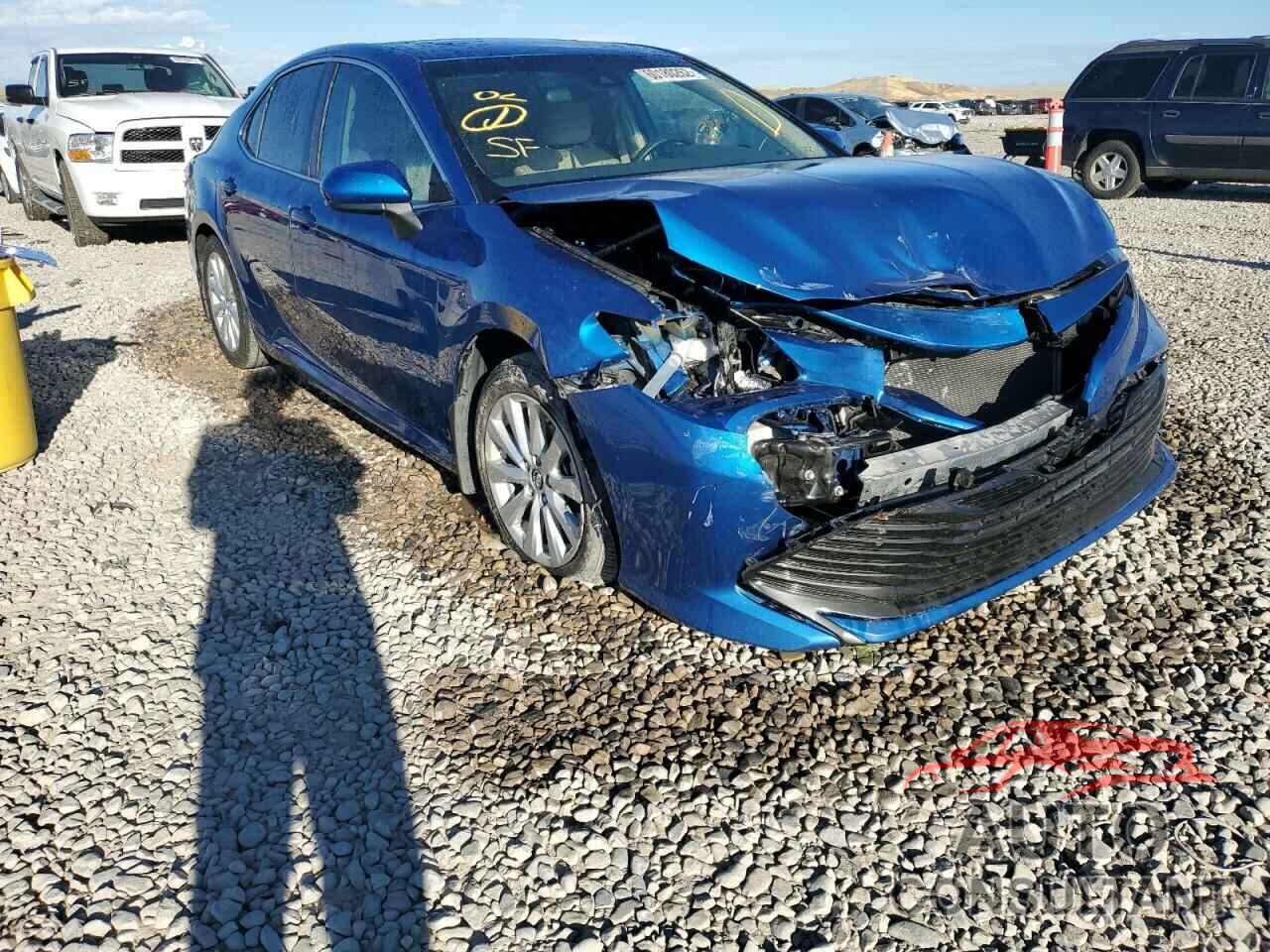 TOYOTA CAMRY 2019 - 4T1B11HK1KU198287