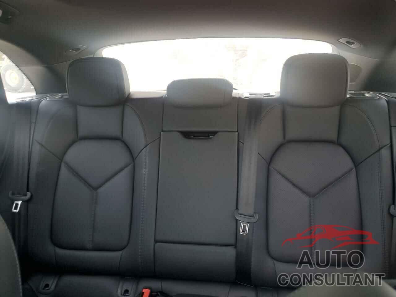 PORSCHE MACAN 2022 - WP1AG2A53NLB22118