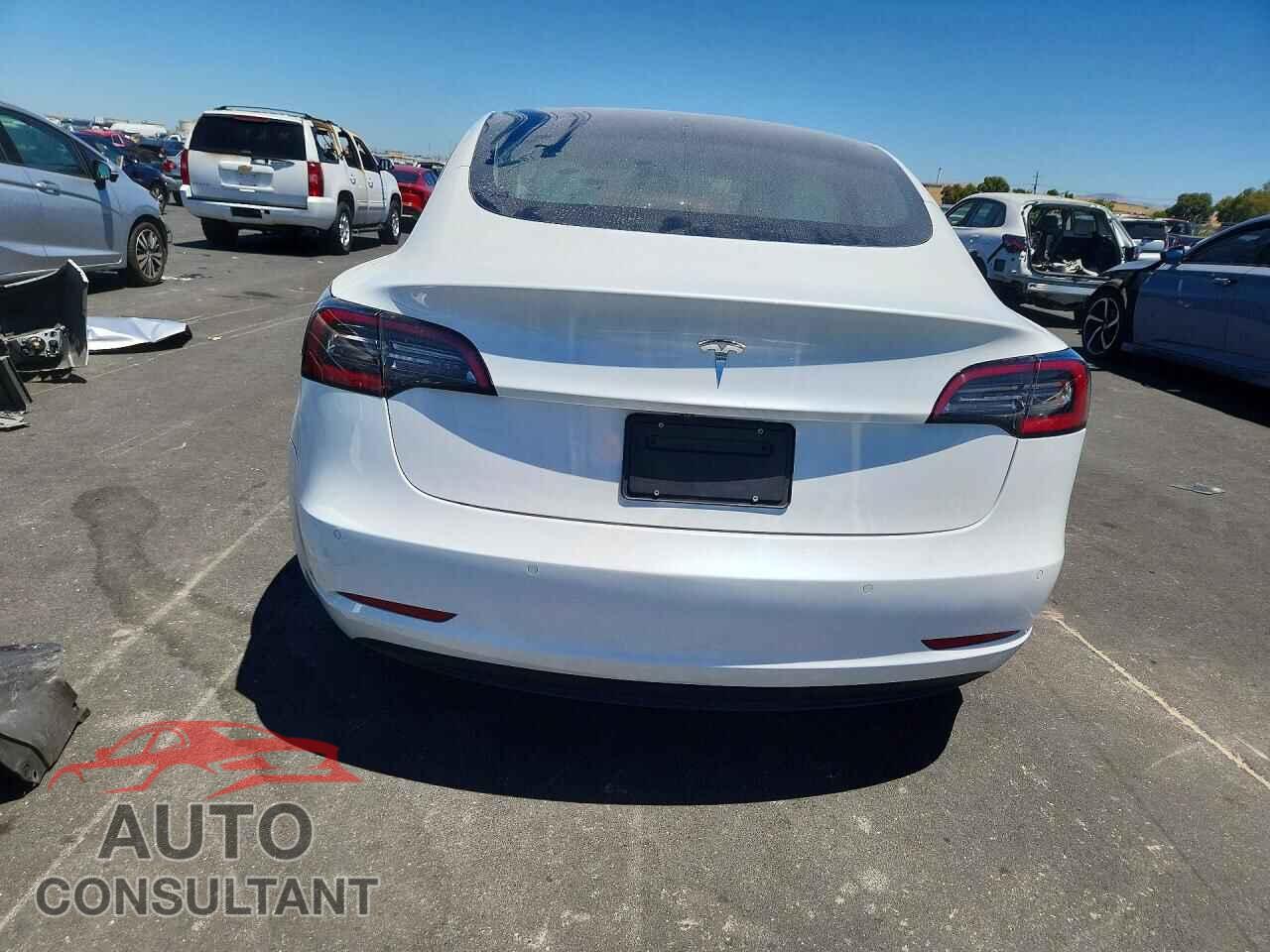 TESLA MODEL 3 2021 - 5YJ3E1EA2MF019016