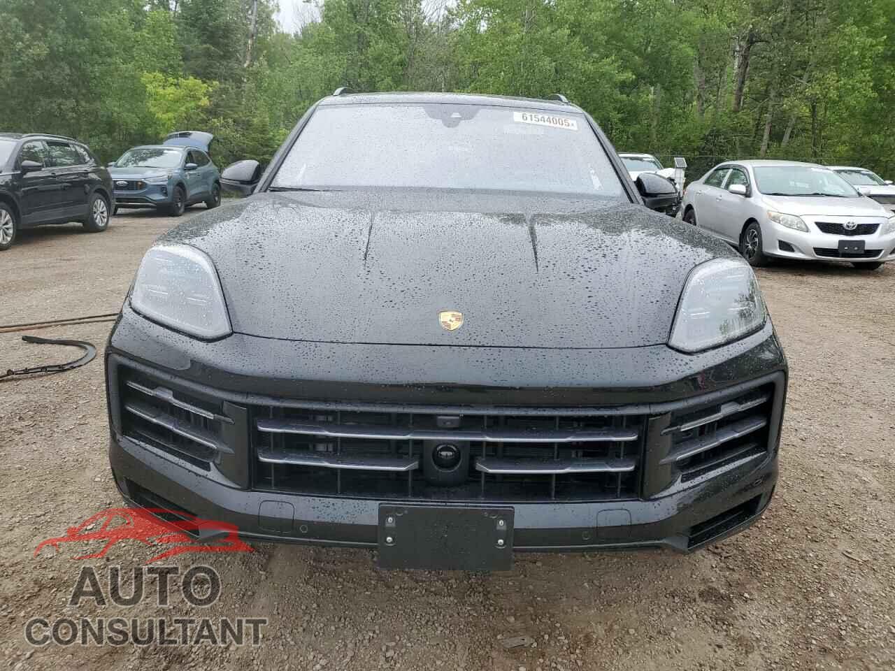 PORSCHE CAYENNE 2024 - WP1AA2AY3RDA12276