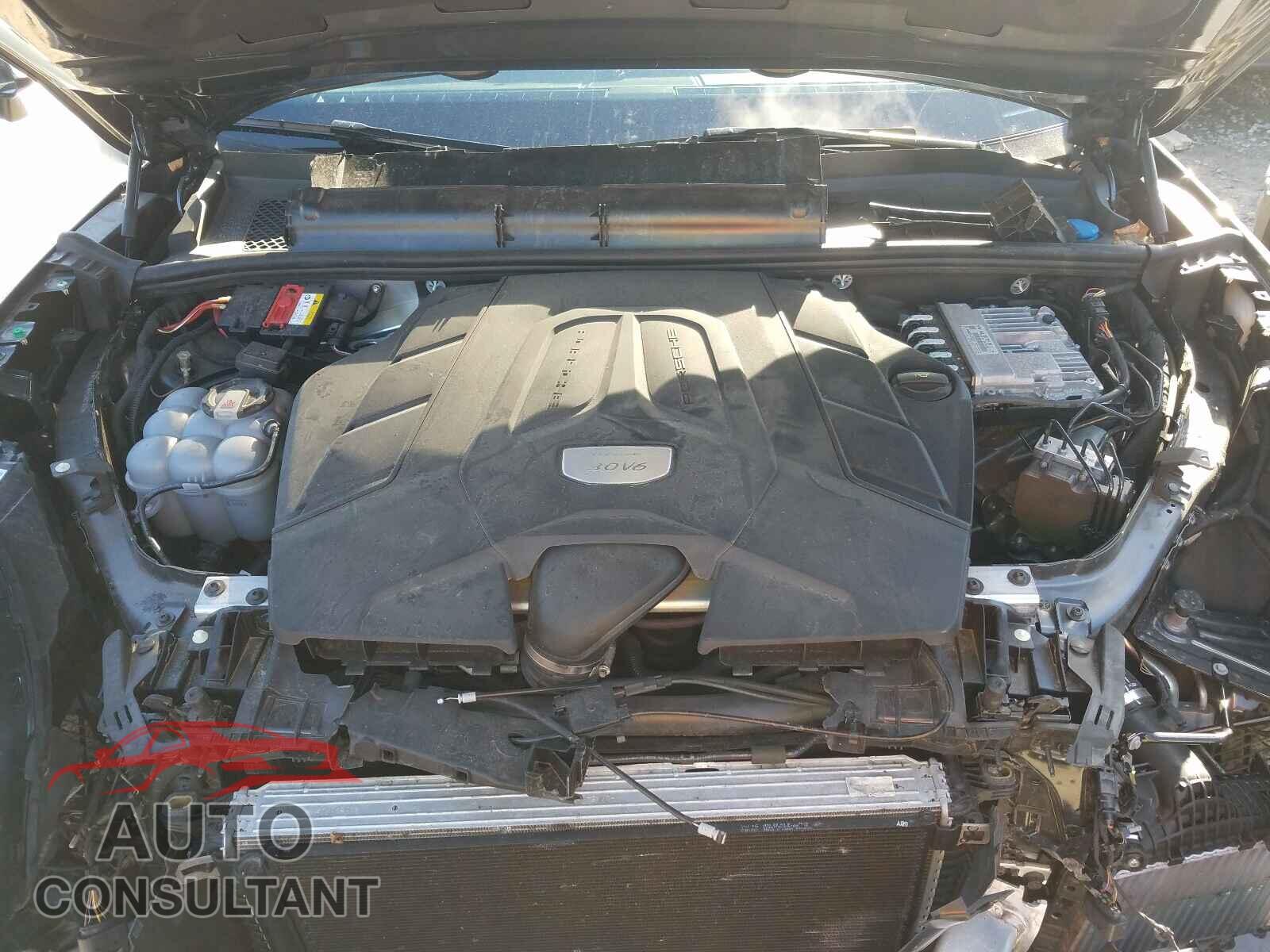 PORSCHE CAYENNE 2020 - WP1AA2AY5LDA01643