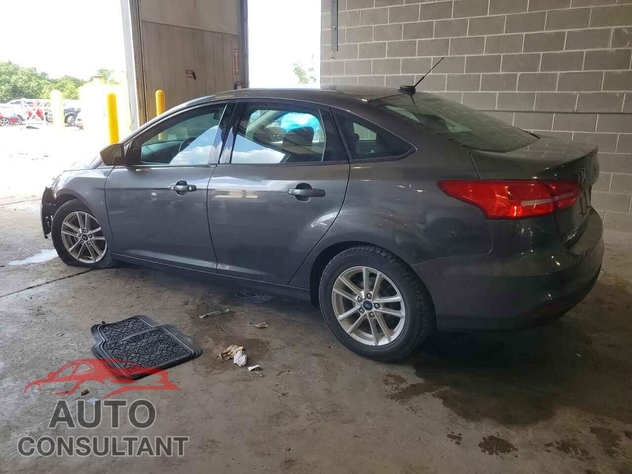 FORD FOCUS 2017 - 1FADP3F21HL318975