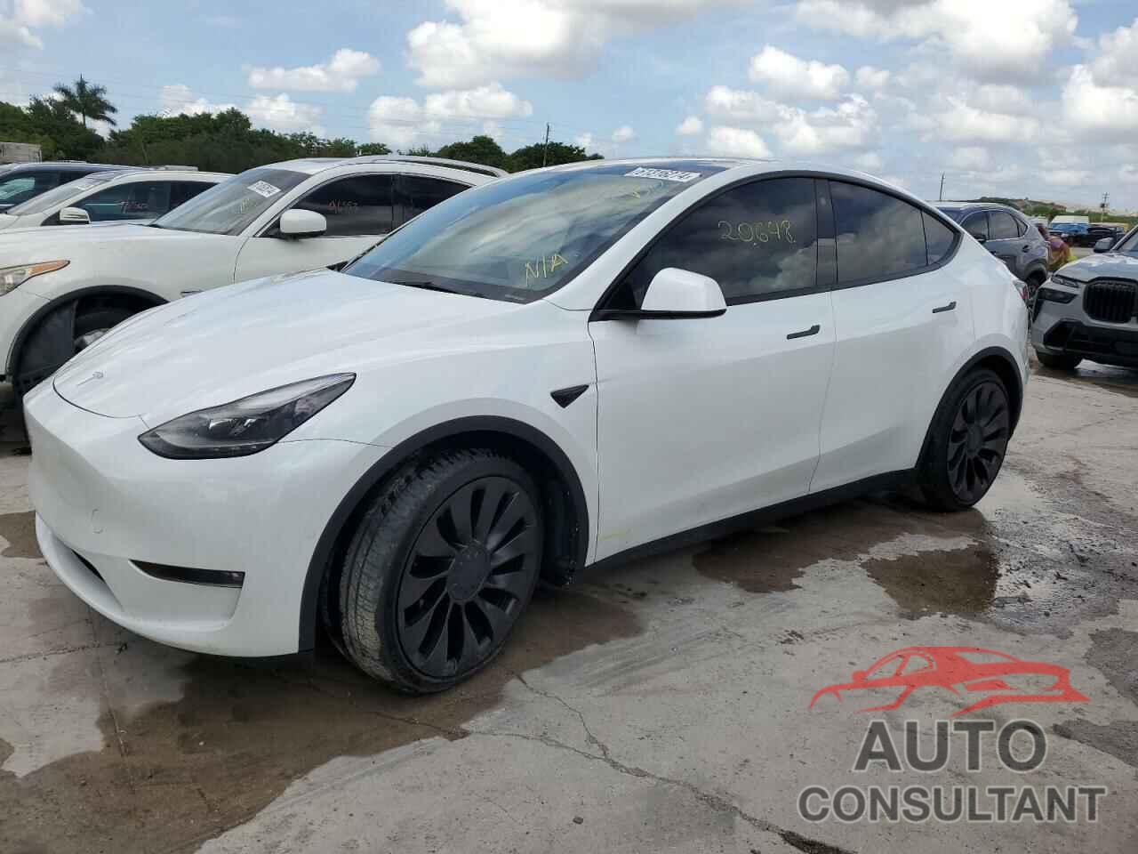 TESLA MODEL Y 2022 - 7SAYGDEFXNF372346