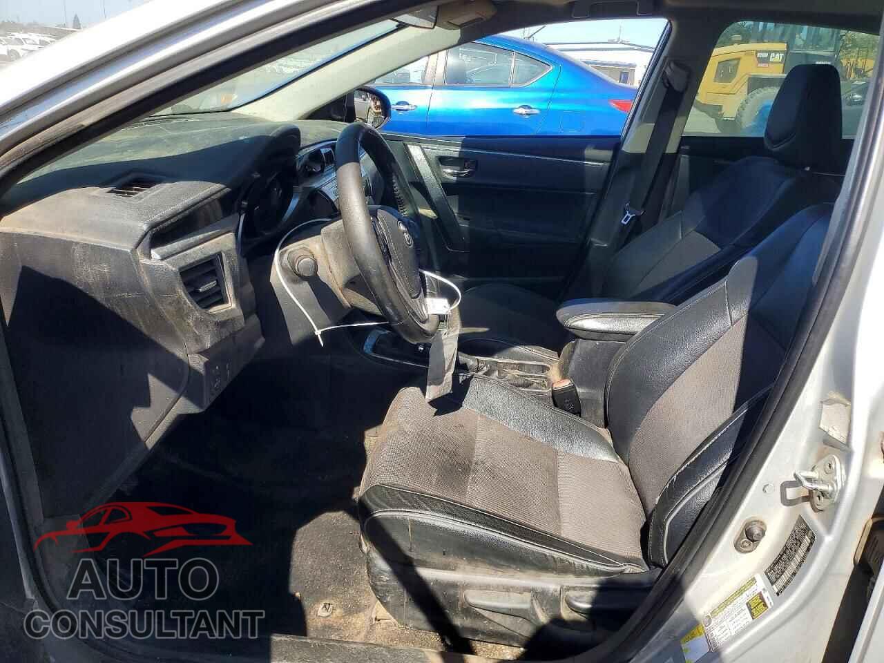 TOYOTA COROLLA 2014 - 2T1BURHEXEC032596