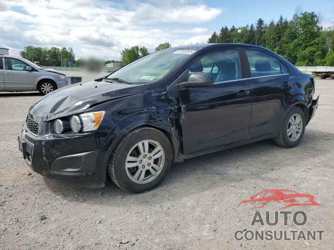 CHEVROLET SONIC 2012 - 1G1JC5SH8C4119531