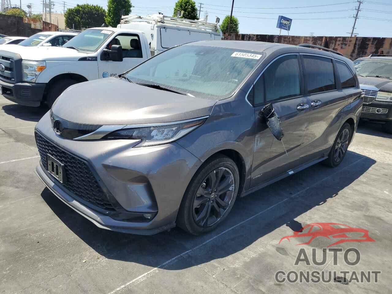 TOYOTA SIENNA 2021 - 5TDDRKEC9MS027013