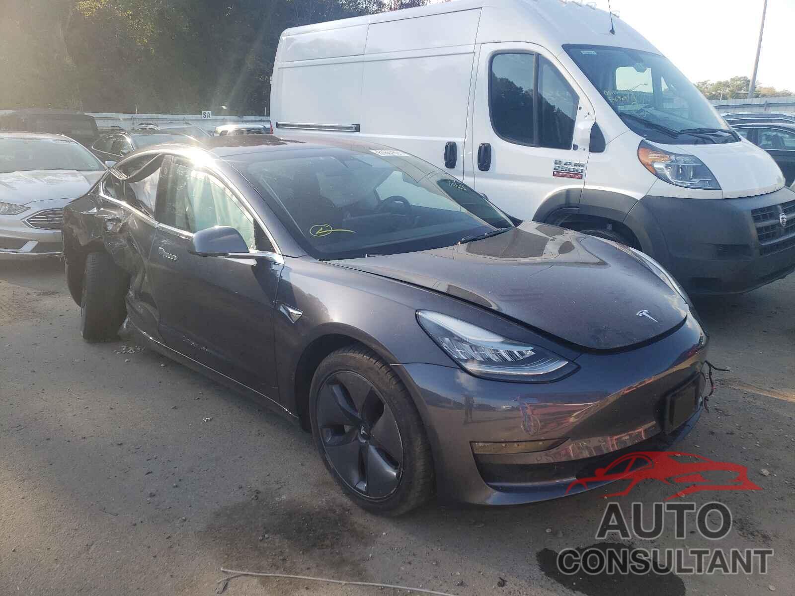 TESLA MODEL 3 2018 - 5YJ3E1EA9JF014147