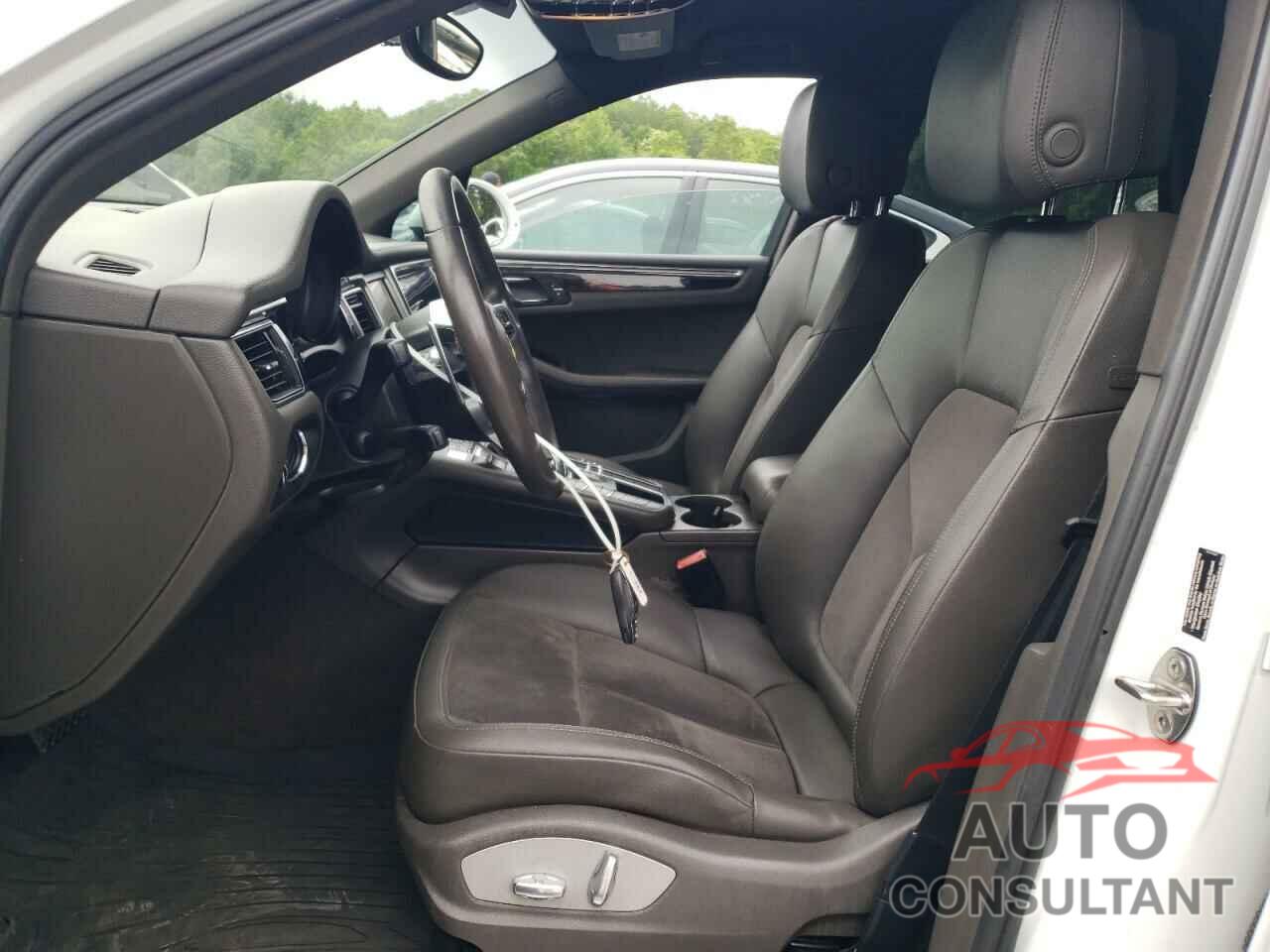 PORSCHE MACAN 2016 - WP1AB2A52GLB49702