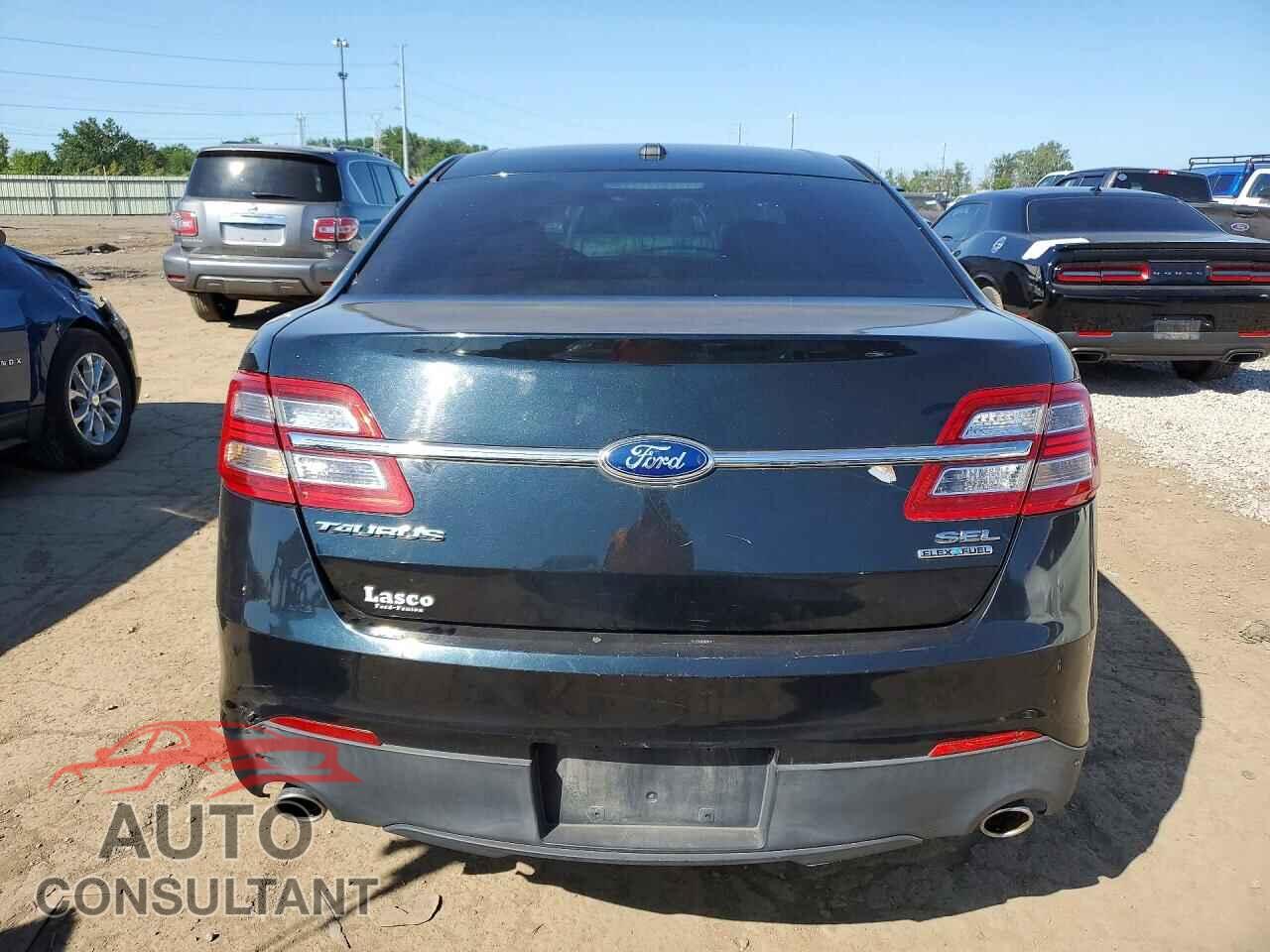 FORD TAURUS 2014 - 1FAHP2E86EG110581