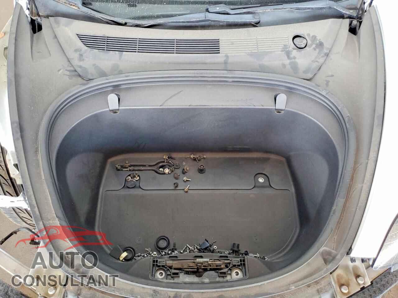TESLA MODEL 3 2019 - 5YJ3E1EB6KF510520