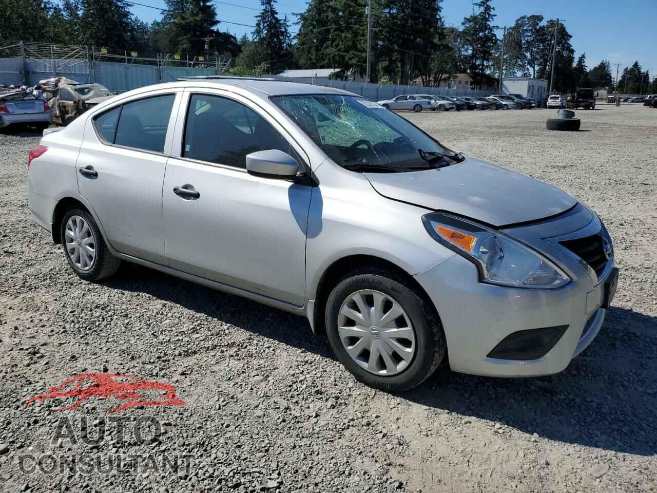 NISSAN VERSA 2017 - 3N1CN7AP3HL804829