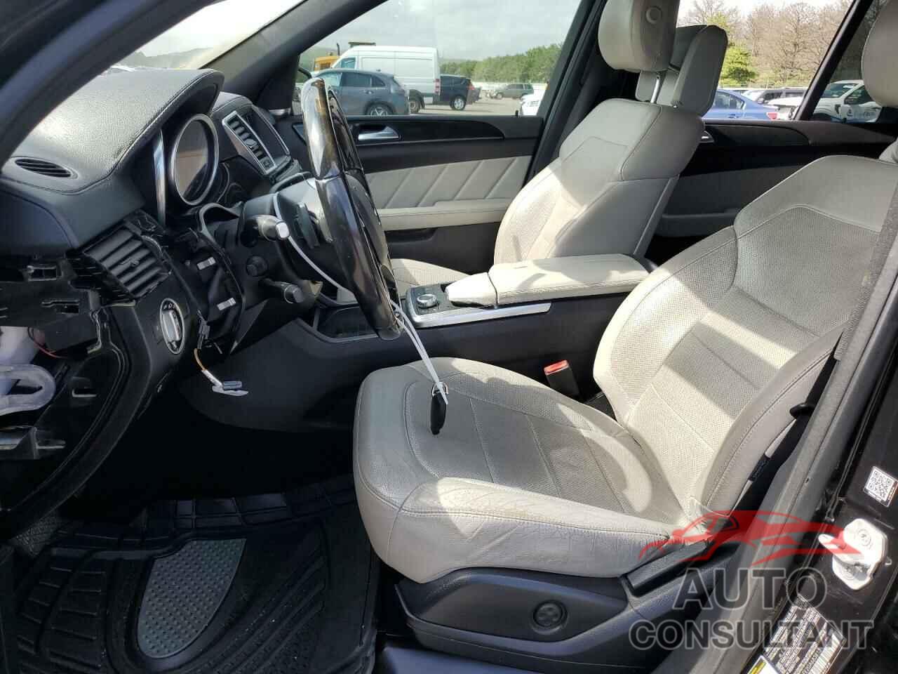 MERCEDES-BENZ GL-CLASS 2016 - 4JGDF6EE2GA683813